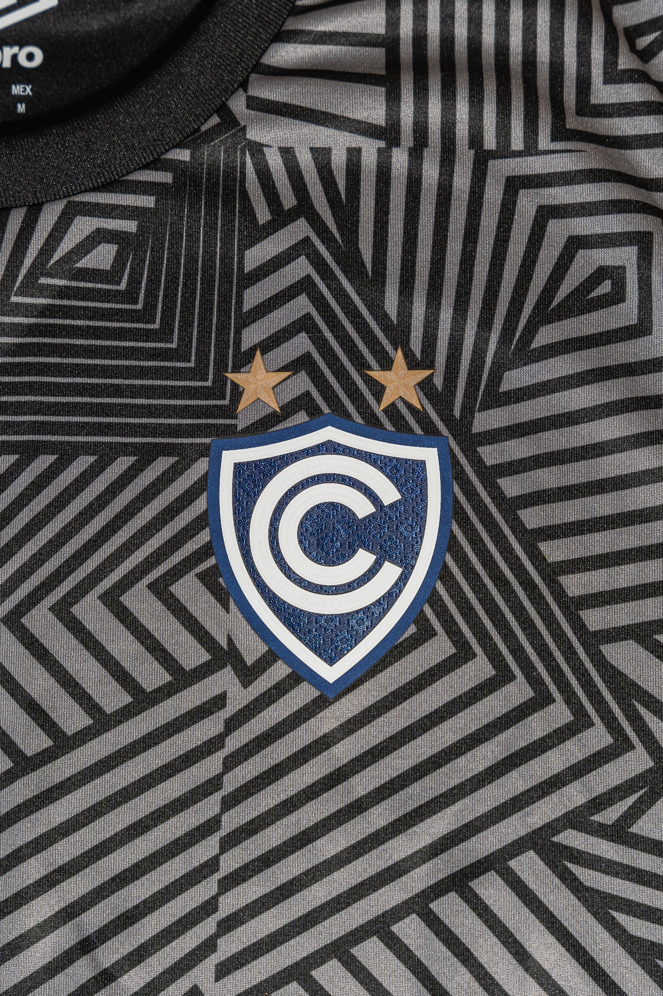 CAMISETA OFICIAL ARQUERO NEGRA