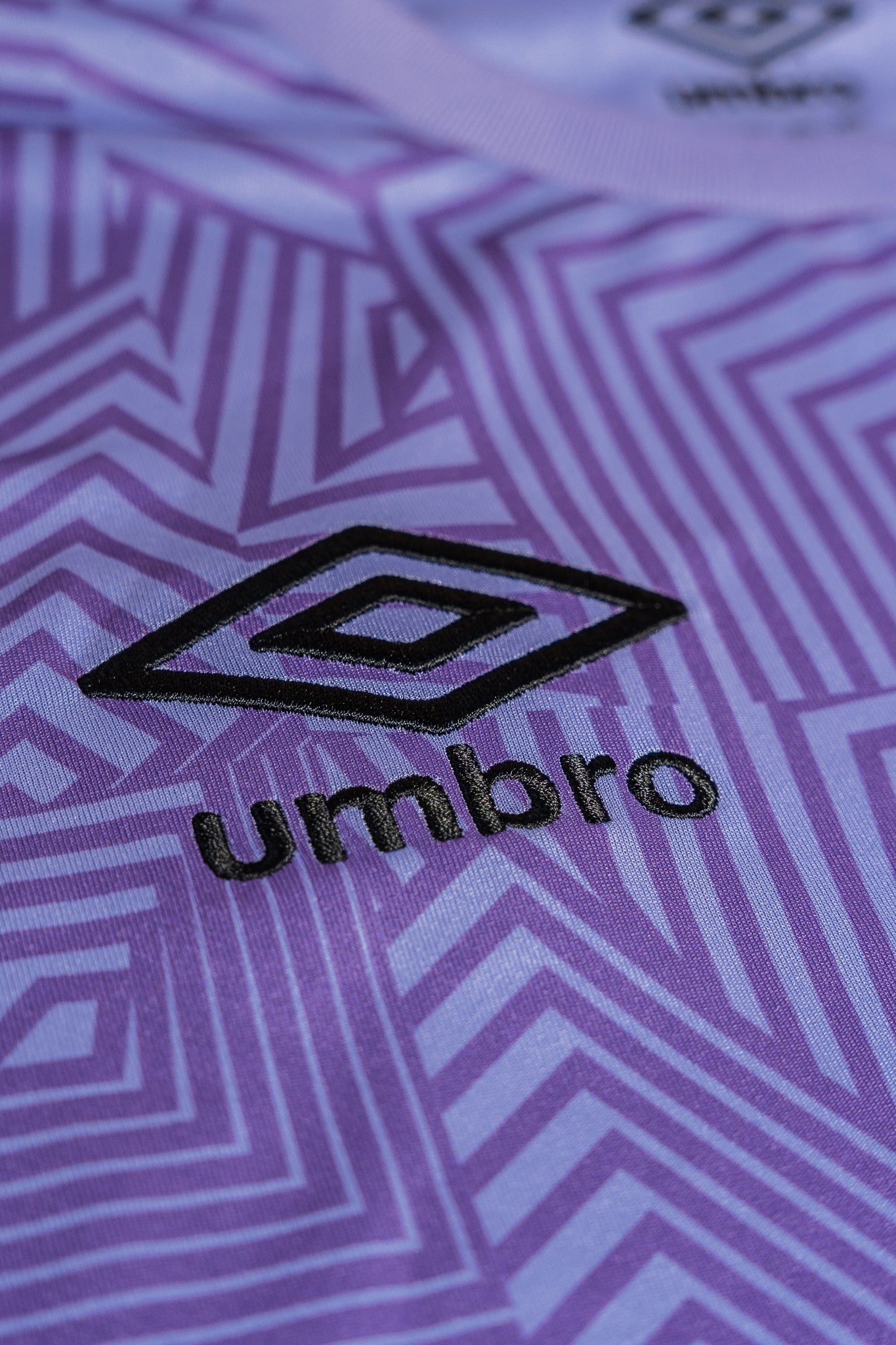 CAMISETA OFICIAL ARQUERO VIOLETA